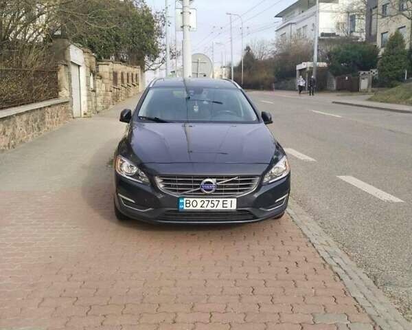 Серый Вольво B60, объемом двигателя 2.5 л и пробегом 225 тыс. км за 12990 $, фото 7 на Automoto.ua