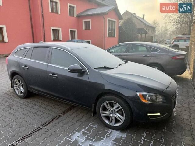 Сірий Вольво B60, об'ємом двигуна 2.5 л та пробігом 225 тис. км за 12990 $, фото 1 на Automoto.ua