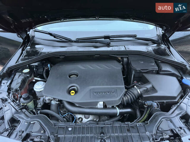 Сірий Вольво B60, об'ємом двигуна 1.56 л та пробігом 275 тис. км за 11950 $, фото 20 на Automoto.ua