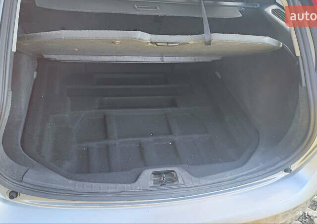 Серый Вольво B60, объемом двигателя 1.56 л и пробегом 262 тыс. км за 11600 $, фото 13 на Automoto.ua