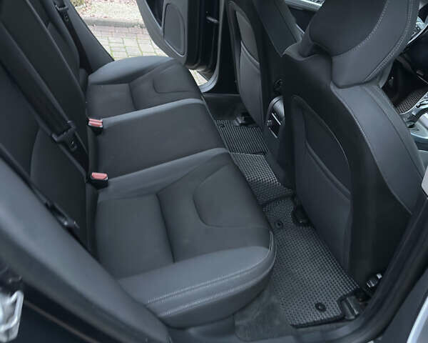 Сірий Вольво B60, об'ємом двигуна 1.56 л та пробігом 275 тис. км за 11950 $, фото 16 на Automoto.ua