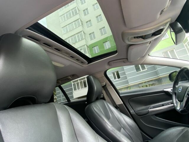 Сірий Вольво B60, об'ємом двигуна 2 л та пробігом 255 тис. км за 12500 $, фото 7 на Automoto.ua