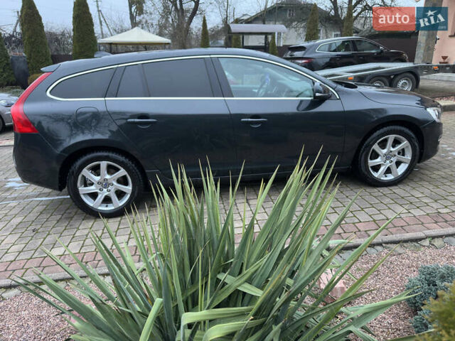 Сірий Вольво B60, об'ємом двигуна 1.56 л та пробігом 275 тис. км за 11950 $, фото 7 на Automoto.ua