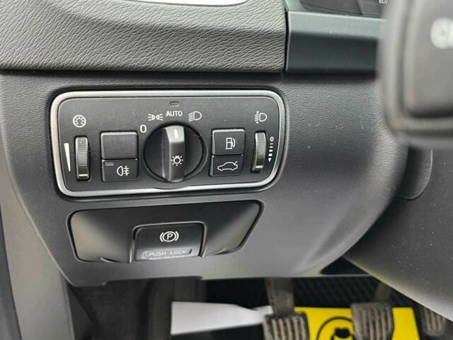 Серый Вольво B60, объемом двигателя 0 л и пробегом 264 тыс. км за 12000 $, фото 16 на Automoto.ua