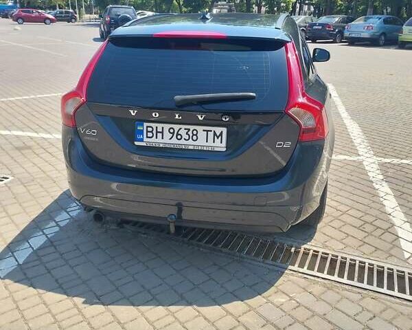 Сірий Вольво B60, об'ємом двигуна 1.56 л та пробігом 245 тис. км за 10500 $, фото 4 на Automoto.ua