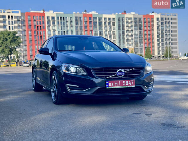 Сірий Вольво B60, об'ємом двигуна 2 л та пробігом 249 тис. км за 14999 $, фото 2 на Automoto.ua