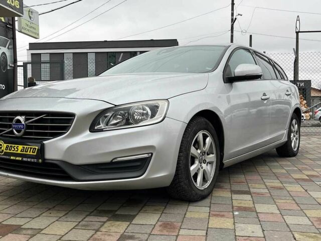 Серый Вольво B60, объемом двигателя 0 л и пробегом 264 тыс. км за 12000 $, фото 2 на Automoto.ua