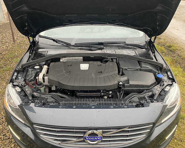 Серый Вольво B60, объемом двигателя 1.98 л и пробегом 235 тыс. км за 11600 $, фото 32 на Automoto.ua