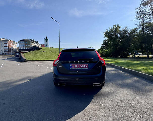 Сірий Вольво B60, об'ємом двигуна 2 л та пробігом 249 тис. км за 14999 $, фото 54 на Automoto.ua