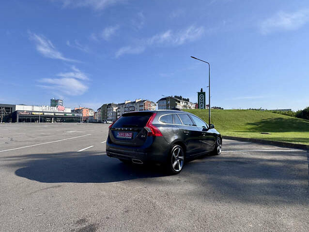 Сірий Вольво B60, об'ємом двигуна 2 л та пробігом 249 тис. км за 14999 $, фото 53 на Automoto.ua