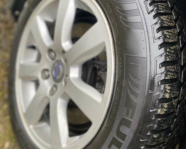 Серый Вольво B60, объемом двигателя 1.98 л и пробегом 235 тыс. км за 11600 $, фото 33 на Automoto.ua