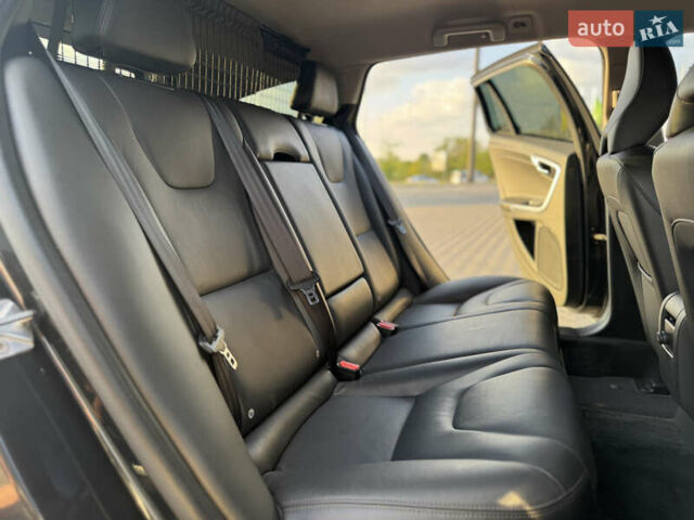 Сірий Вольво B60, об'ємом двигуна 1.6 л та пробігом 228 тис. км за 12500 $, фото 60 на Automoto.ua