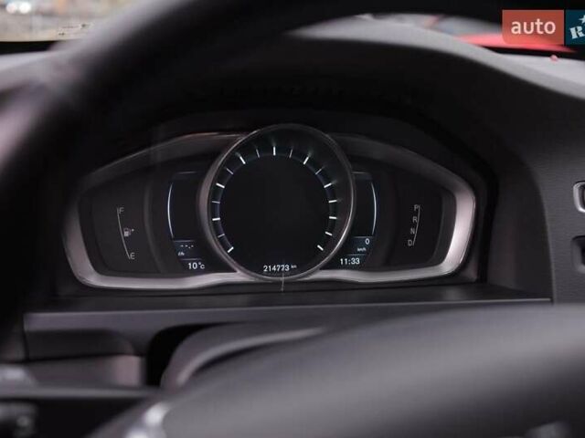 Серый Вольво B60, объемом двигателя 2 л и пробегом 214 тыс. км за 10000 $, фото 15 на Automoto.ua