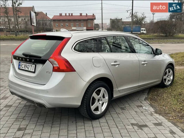 Серый Вольво B60, объемом двигателя 1.97 л и пробегом 155 тыс. км за 12000 $, фото 7 на Automoto.ua