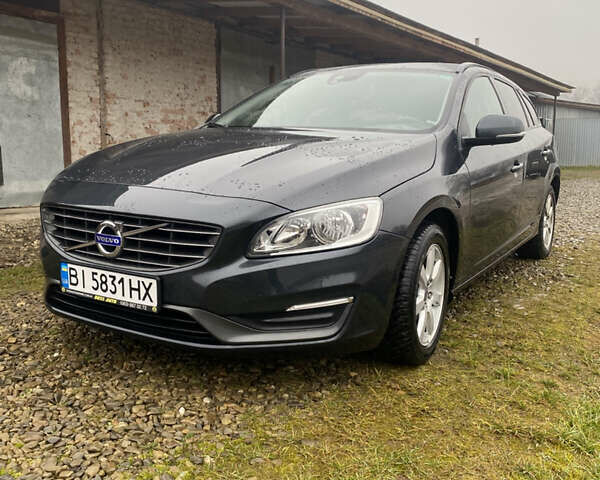 Серый Вольво B60, объемом двигателя 1.98 л и пробегом 235 тыс. км за 11600 $, фото 1 на Automoto.ua