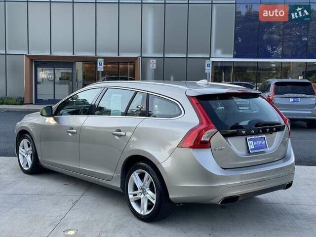 Серый Вольво B60, объемом двигателя 2 л и пробегом 131 тыс. км за 2300 $, фото 5 на Automoto.ua