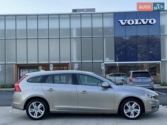 Серый Вольво B60, объемом двигателя 2 л и пробегом 131 тыс. км за 2300 $, фото 3 на Automoto.ua