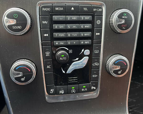 Серый Вольво B60, объемом двигателя 1.97 л и пробегом 242 тыс. км за 14400 $, фото 11 на Automoto.ua