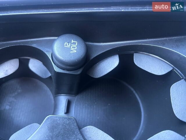 Сірий Вольво B60, об'ємом двигуна 1.6 л та пробігом 206 тис. км за 11750 $, фото 181 на Automoto.ua