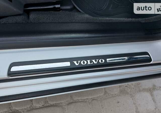Серый Вольво B60, объемом двигателя 1.6 л и пробегом 260 тыс. км за 12100 $, фото 34 на Automoto.ua