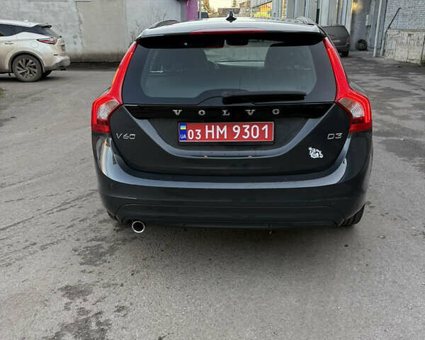 Серый Вольво B60, объемом двигателя 2 л и пробегом 198 тыс. км за 14000 $, фото 5 на Automoto.ua