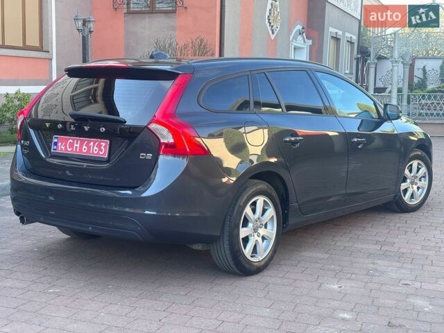 Сірий Вольво B60, об'ємом двигуна 1.6 л та пробігом 206 тис. км за 11750 $, фото 70 на Automoto.ua
