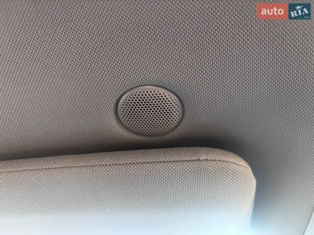Серый Вольво B60, объемом двигателя 1.6 л и пробегом 206 тыс. км за 11750 $, фото 174 на Automoto.ua