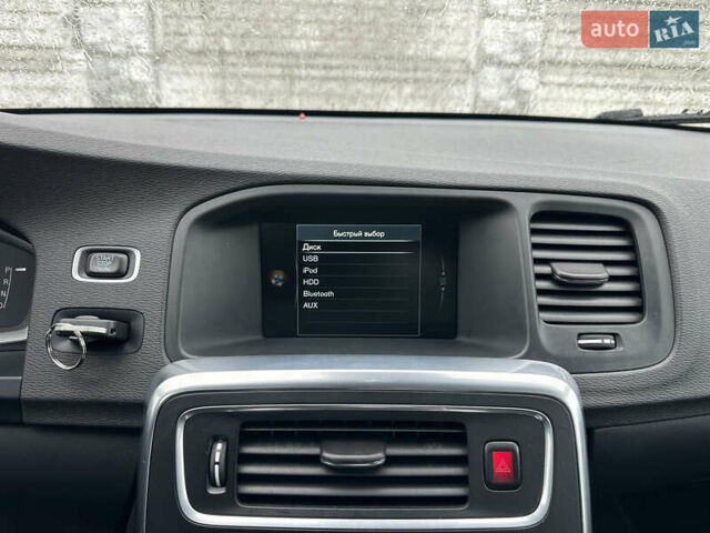 Серый Вольво B60, объемом двигателя 1.99 л и пробегом 241 тыс. км за 14400 $, фото 110 на Automoto.ua