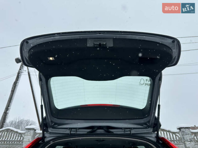 Серый Вольво B60, объемом двигателя 1.99 л и пробегом 241 тыс. км за 14400 $, фото 103 на Automoto.ua