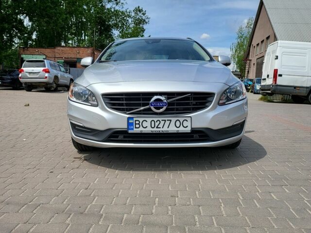 Вольво B60 2016 у Львові на Automoto.ua Сірий Вольво B60, об'ємом двигуна 2 л та пробігом 75 тис. км за 14400 $, фото 1 на Automoto.ua