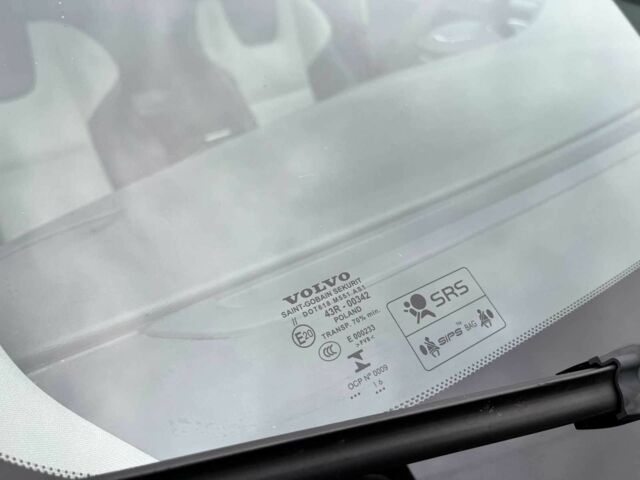 Серый Вольво B60, объемом двигателя 2 л и пробегом 230 тыс. км за 14500 $, фото 16 на Automoto.ua