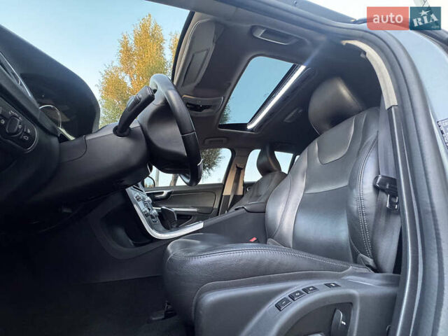 Серый Вольво B60, объемом двигателя 1.97 л и пробегом 107 тыс. км за 12700 $, фото 7 на Automoto.ua