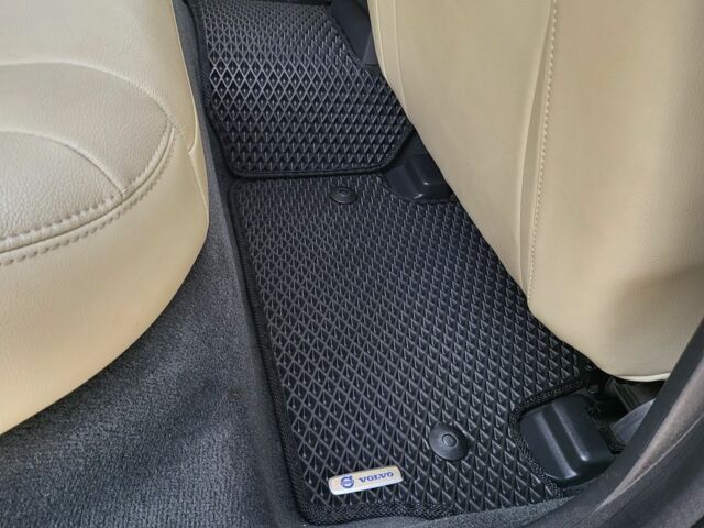 Вольво B60 2016 у Львові на Automoto.ua Сірий Вольво B60, об'ємом двигуна 2 л та пробігом 75 тис. км за 14400 $, фото 12 на Automoto.ua