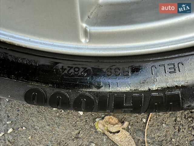 Сірий Вольво B60, об'ємом двигуна 1.97 л та пробігом 211 тис. км за 15700 $, фото 33 на Automoto.ua