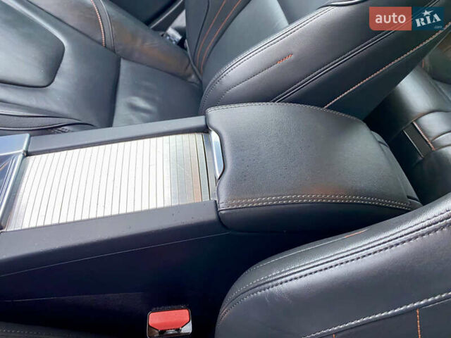 Серый Вольво B60, объемом двигателя 1.97 л и пробегом 210 тыс. км за 11888 $, фото 34 на Automoto.ua