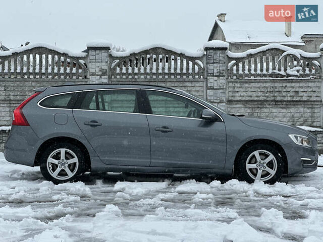 Серый Вольво B60, объемом двигателя 1.99 л и пробегом 241 тыс. км за 14400 $, фото 24 на Automoto.ua