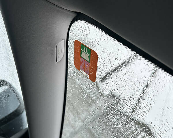 Серый Вольво B60, объемом двигателя 1.99 л и пробегом 241 тыс. км за 14400 $, фото 84 на Automoto.ua