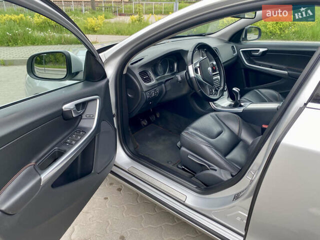 Серый Вольво B60, объемом двигателя 1.97 л и пробегом 210 тыс. км за 11888 $, фото 25 на Automoto.ua