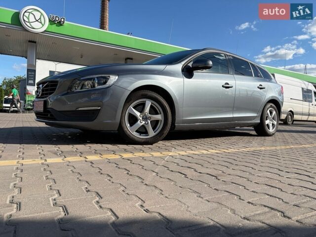 Серый Вольво B60, объемом двигателя 1.97 л и пробегом 212 тыс. км за 13999 $, фото 18 на Automoto.ua