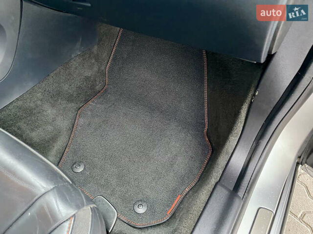 Серый Вольво B60, объемом двигателя 1.97 л и пробегом 210 тыс. км за 11888 $, фото 47 на Automoto.ua