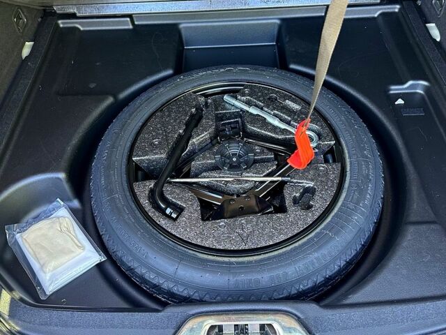 Сірий Вольво B60, об'ємом двигуна 2.5 л та пробігом 146 тис. км за 17900 $, фото 7 на Automoto.ua