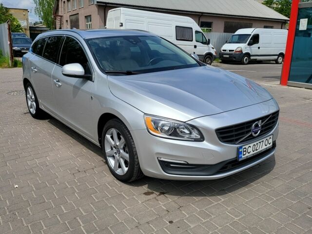 Вольво B60 2016 у Львові на Automoto.ua Сірий Вольво B60, об'ємом двигуна 2 л та пробігом 75 тис. км за 14400 $, фото 2 на Automoto.ua