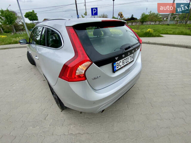 Серый Вольво B60, объемом двигателя 1.97 л и пробегом 210 тыс. км за 11888 $, фото 17 на Automoto.ua