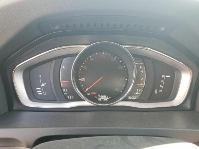 Сірий Вольво B60, об'ємом двигуна 2 л та пробігом 187 тис. км за 9700 $, фото 8 на Automoto.ua
