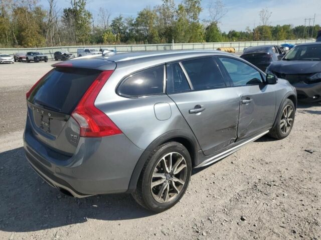 Сірий Вольво B60, об'ємом двигуна 2 л та пробігом 187 тис. км за 9700 $, фото 2 на Automoto.ua