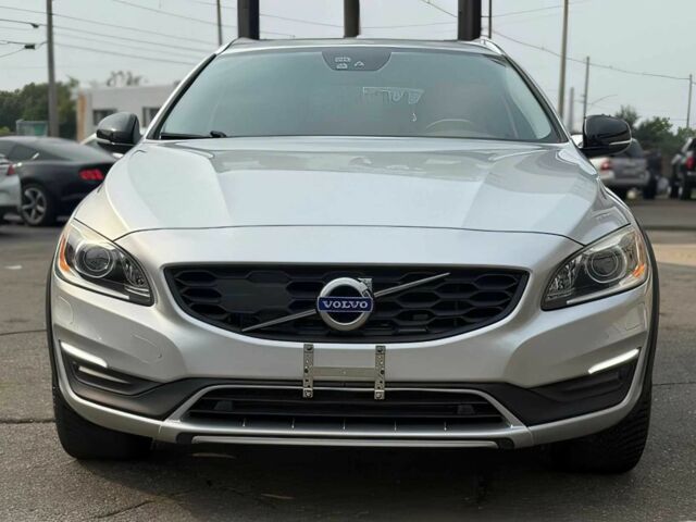 Серый Вольво B60, объемом двигателя 2 л и пробегом 68 тыс. км за 8600 $, фото 1 на Automoto.ua