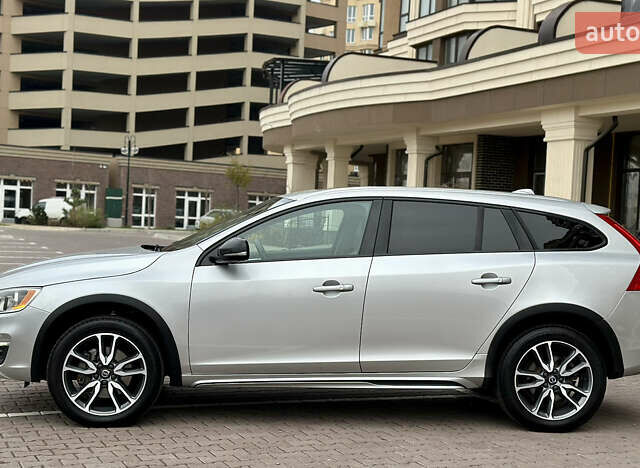 Серый Вольво B60, объемом двигателя 1.97 л и пробегом 142 тыс. км за 15990 $, фото 10 на Automoto.ua