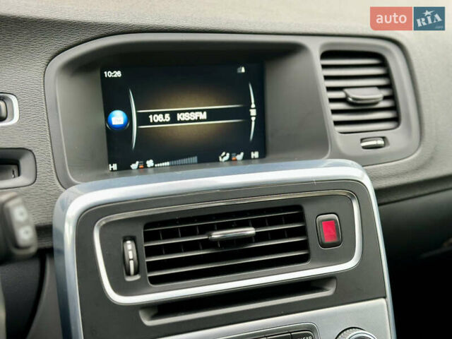 Серый Вольво B60, объемом двигателя 1.97 л и пробегом 142 тыс. км за 15990 $, фото 29 на Automoto.ua