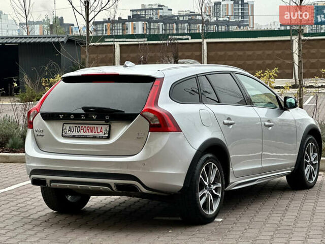 Серый Вольво B60, объемом двигателя 1.97 л и пробегом 142 тыс. км за 15990 $, фото 12 на Automoto.ua