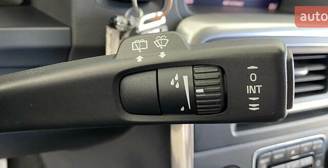 Серый Вольво B60, объемом двигателя 0 л и пробегом 207 тыс. км за 16950 $, фото 12 на Automoto.ua